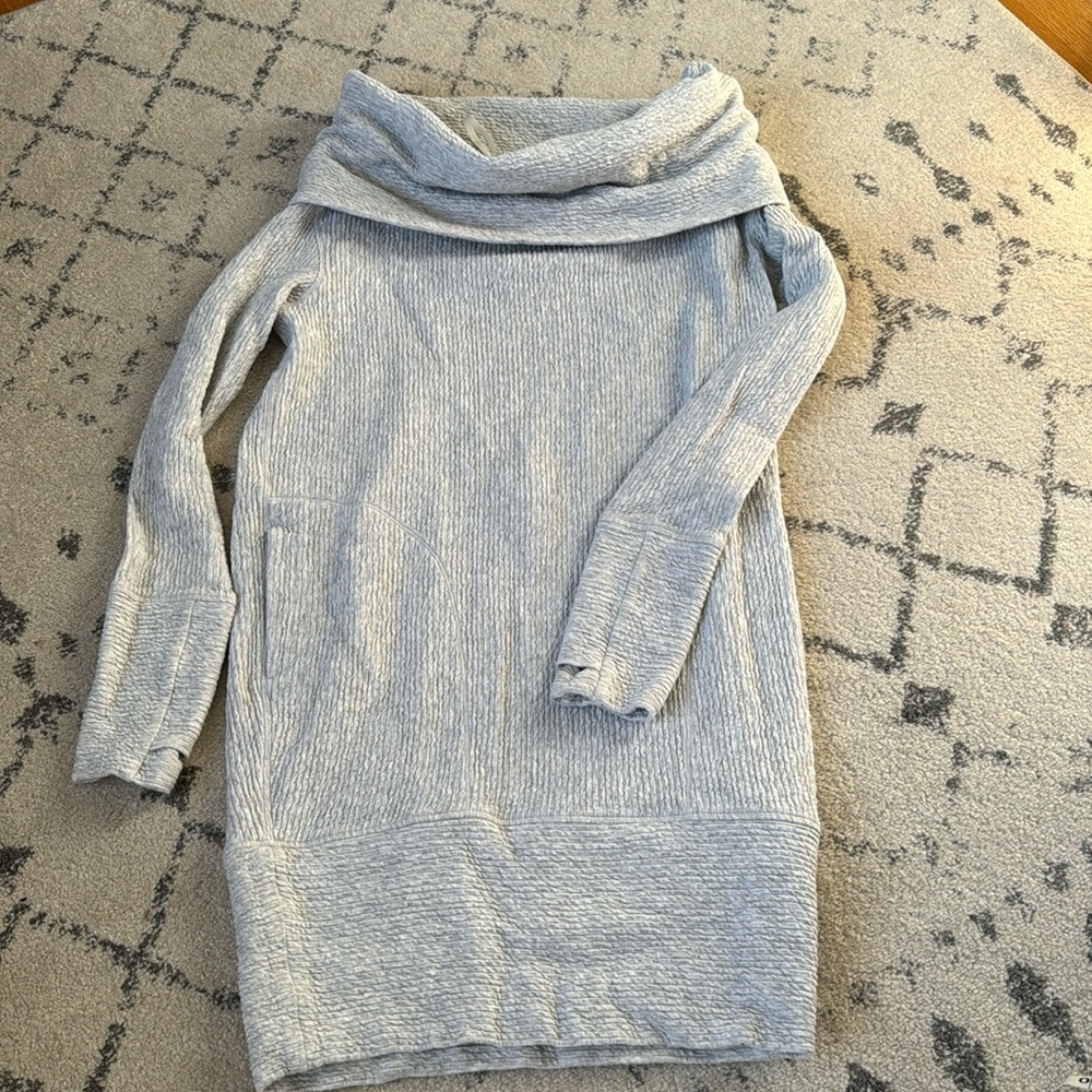 Lululemon tunic